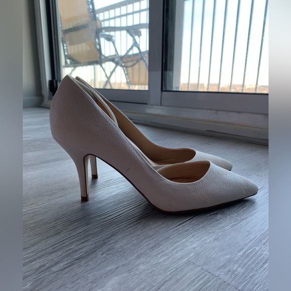 ALDO Off white heels Size 8 - Picture 2 of 5